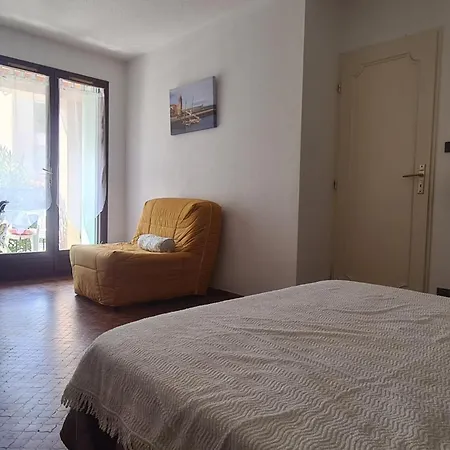 Apartment Avec Parking, Terrasse Ensoleillee Et Tennis A - Fr-1-309-234 *